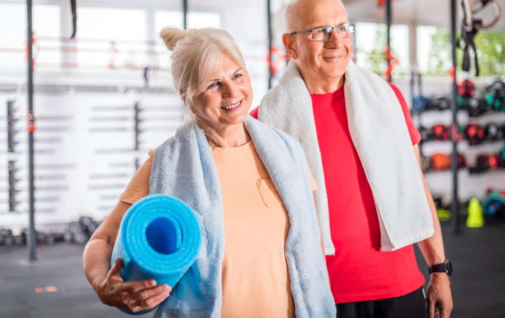 Senior couple at the gym