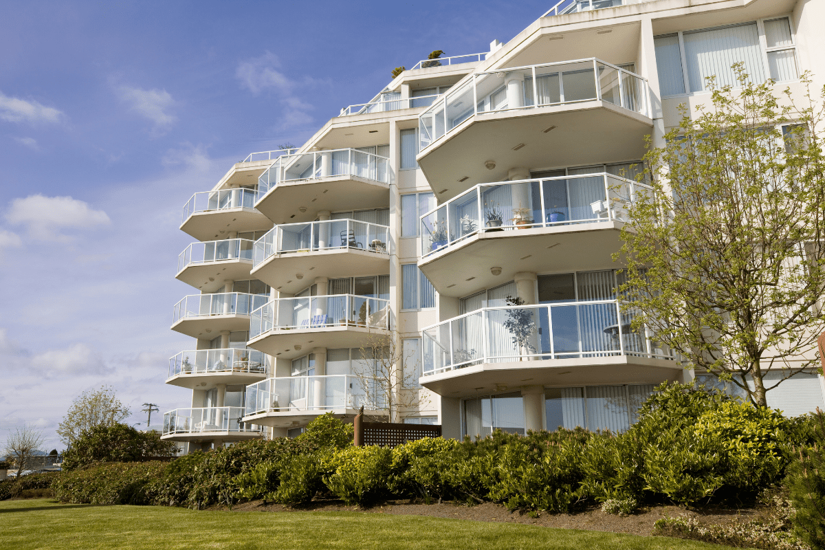 What is a Condominium Association? Kuester